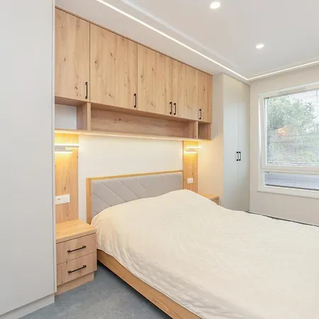Baltic Emerald Cozy Near The Sea And Polsat Arena Stadion Stadium With Roof Terrace Free Parking Letnica 아파트