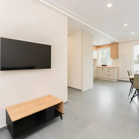 Baltic Emerald Cozy Near The Sea And Polsat Arena Stadion Stadium With Roof Terrace Free Parking Letnica * 그단스크