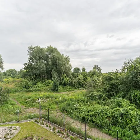 Daire Baltic Emerald Cozy Near The Sea And Polsat Arena Stadion Stadium With Roof Terrace Free Parking Letnica *