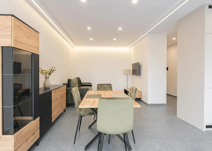 Baltic Emerald Cozy Near The Sea And Polsat Arena Stadion Stadium With Roof Terrace Free Parking Letnica Apartament Gdańsk