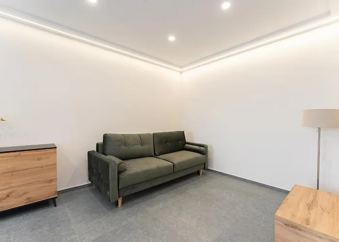 アパート Baltic Emerald Cozy Near The Sea And Polsat Arena Stadion Stadium With Roof Terrace Free Parking Letnica グダニスク