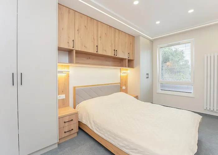 Baltic Emerald Cozy Near The Sea And Polsat Arena Stadion Stadium With Roof Terrace Free Parking Letnica Apartament