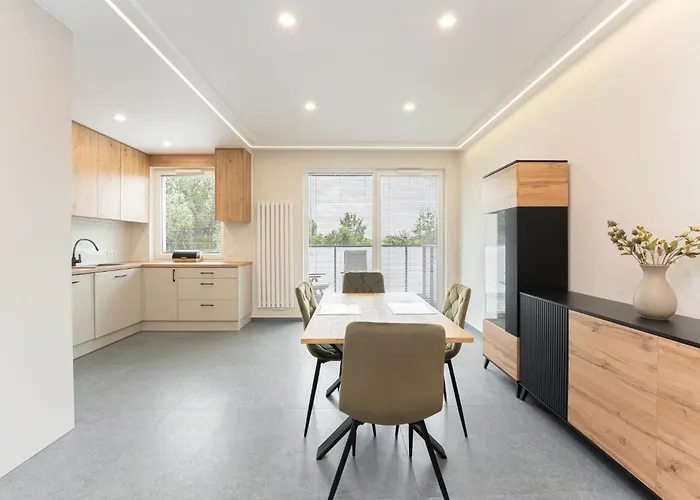 Baltic Emerald Cozy Near The Sea And Polsat Arena Stadion Stadium With Roof Terrace Free Parking Letnica * グダニスク